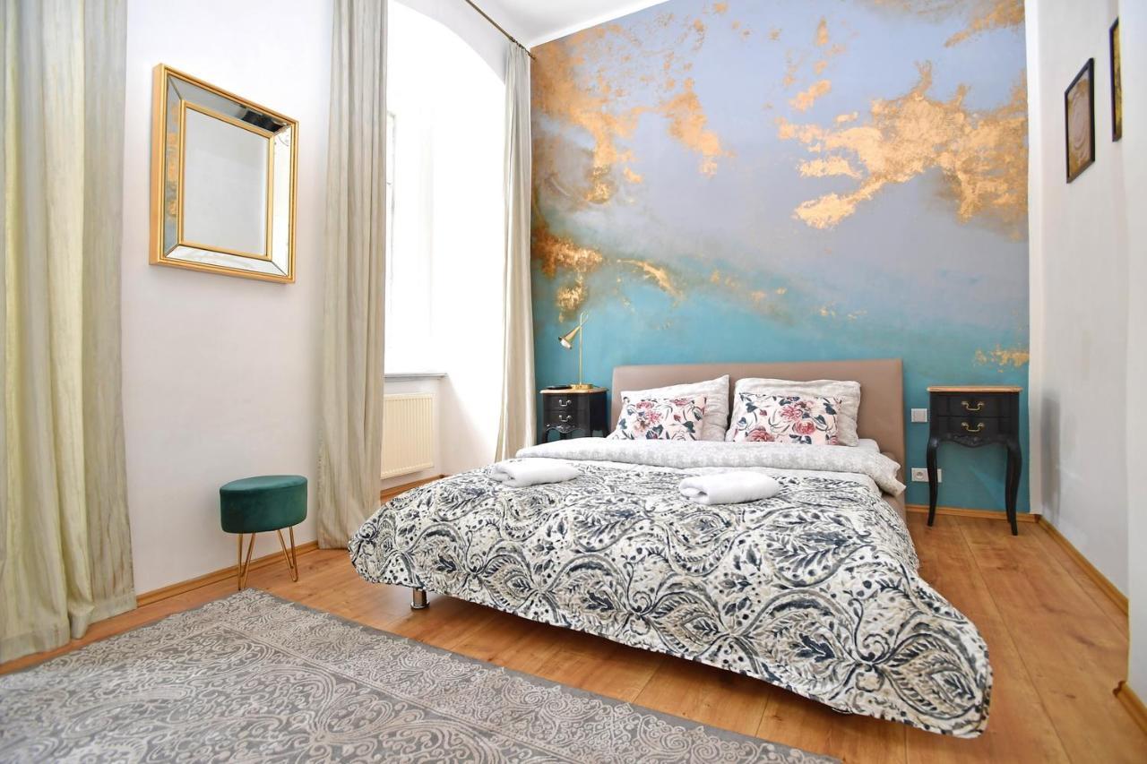 Lovely Little Cosy Apt In Praga Esterno foto